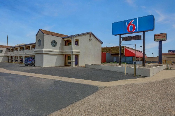 Motel 6-Clovis, NM image 1